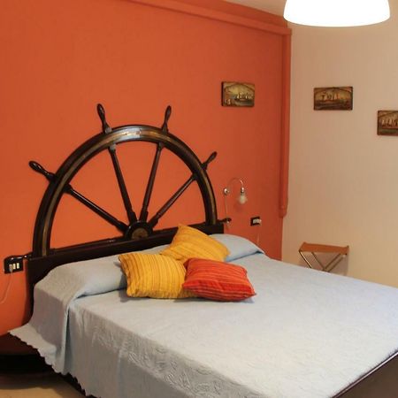Capitan Nemo-Golfo Dei Poeti Apartment La Spezia Ngoại thất bức ảnh